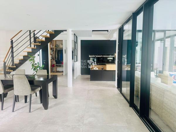 Maison - Vendu - 214 m² - CHANGE | The Door Man