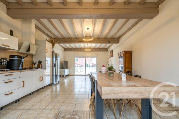 Maison à vendre  9 pièces - 245,70 m2 JASSANS RIOTTIER - 01