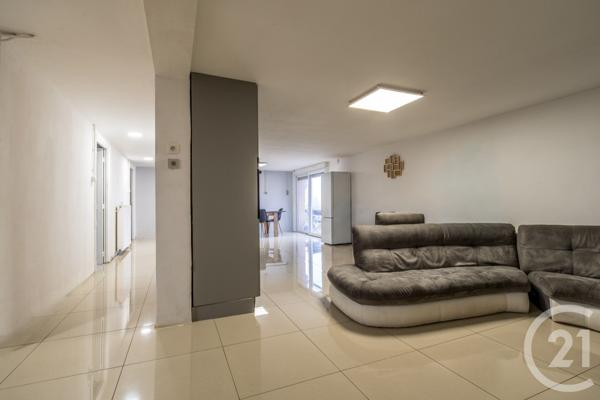 Maison à vendre  9 pièces - 245,70 m2 JASSANS RIOTTIER - 01