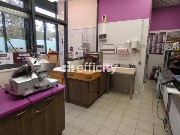 Fonds De Commerce - 90 m²