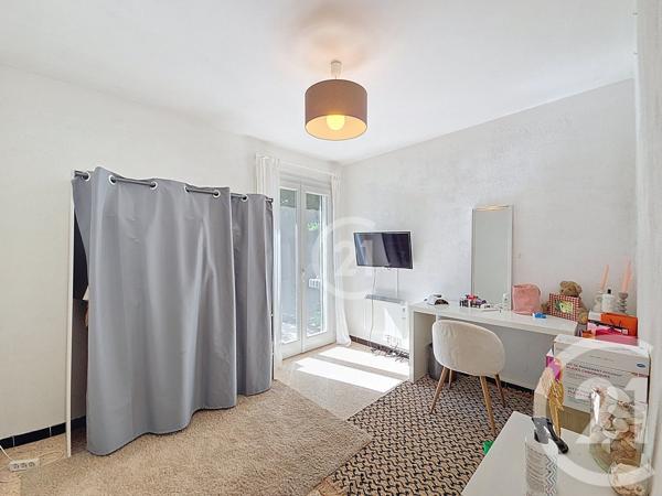 Maison à vendre  4 pièces - 109,37 m2 ST MARTIN DE CRAU - 13