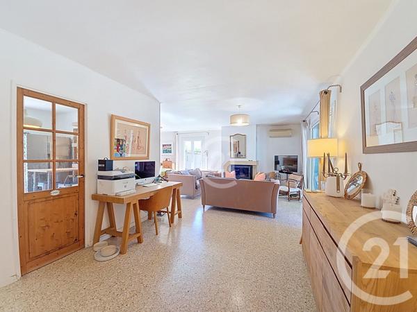 Maison à vendre  4 pièces - 109,37 m2 ST MARTIN DE CRAU - 13