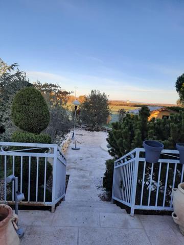 A Fontaines maison de 125 m²