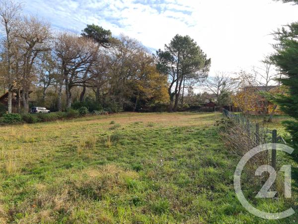 Terrain à vendre  1776 m 2   GRAYAN ET L HOPITAL  - 33