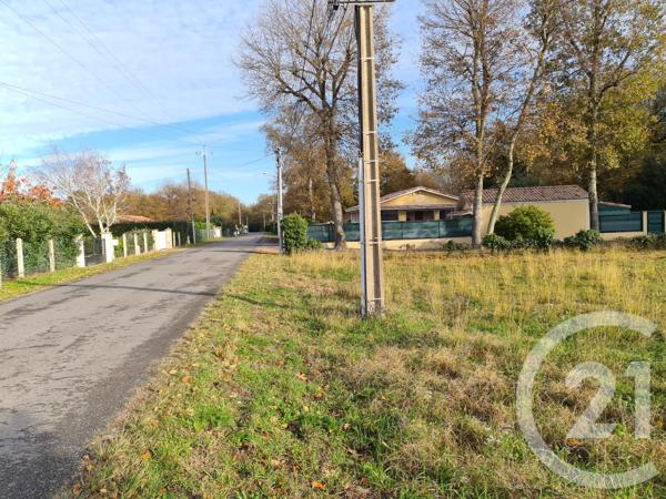 Terrain à vendre  1776 m 2   GRAYAN ET L HOPITAL  - 33
