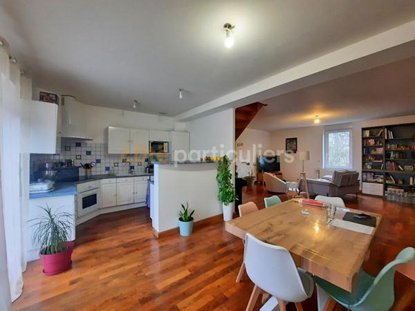 Vente
                Appartement102,45 m² - 5 Pièces -
                    DOLE (39100)