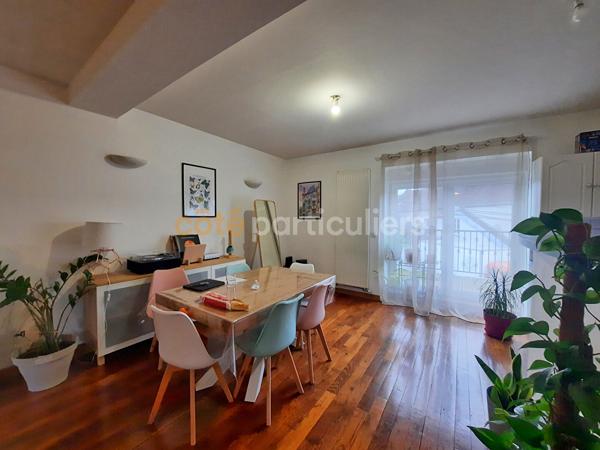 Vente
                Appartement102,45 m² - 5 Pièces -
                    DOLE (39100)