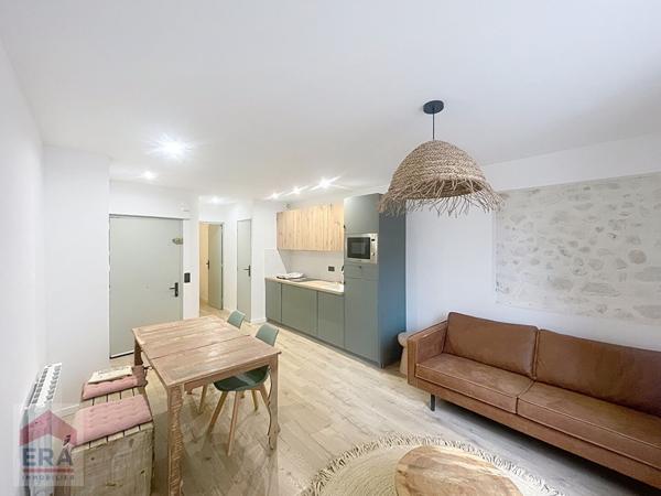 A louer appartement meublé type 2 Marseille 13002 Panier lenche