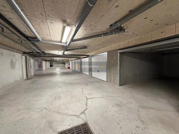 Location Garage à Fréjus