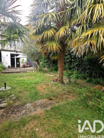 Maison à vendre 9 pièces 198 m² Oloron-Sainte-Marie