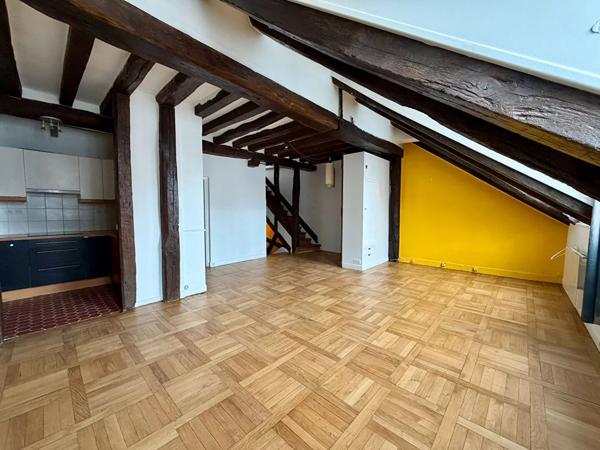 # Appartement – 75m² – Paris 4ème