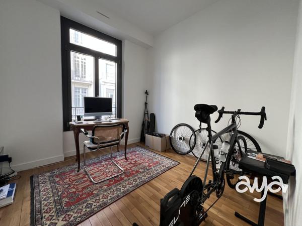 APPARTEMENT HAUT DE GAMME RÉNOVÉ PAR ARCHITECTE