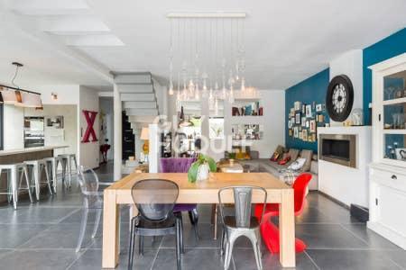 Maison à vendre de 5 pièces de 180 m²