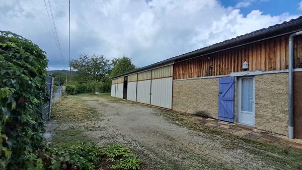 Appartement plus dépôt à vendre 4 pièces proche Martel (46)