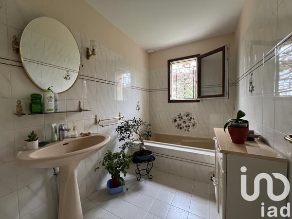 Maison à vendre 5 pièces 143 m² Creuzier-le-Vieux