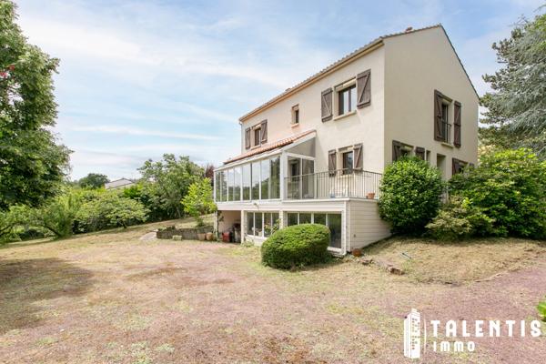 OUDON | Maison Familiale 6 Pièces (142m² | 4ch + garage)