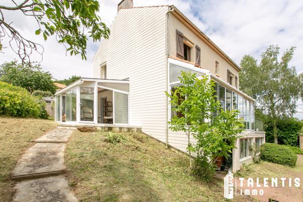 OUDON | Maison Familiale 6 Pièces (142m² | 4ch + garage)