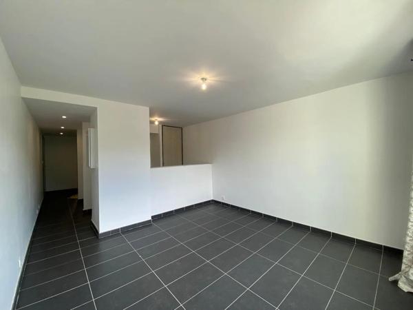 Appartement à vendre 2 pièces 38.02m² Saint-Joseph (97480)