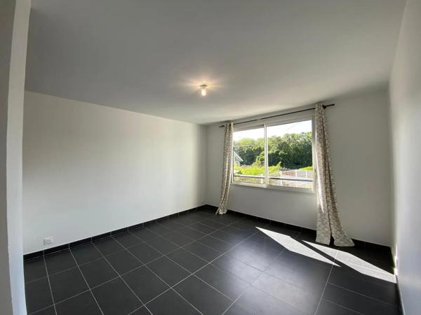 Appartement à vendre 2 pièces 38.02m² Saint-Joseph (97480)