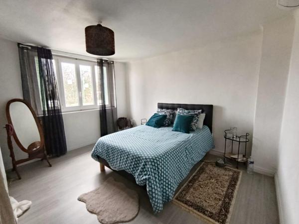 maison entièrement rénovée avec jardin