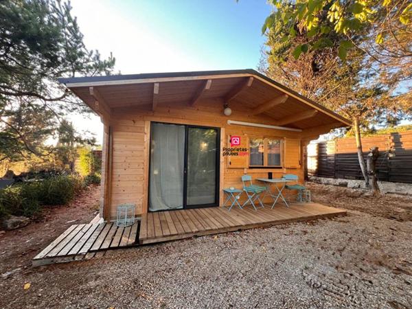 propriété de 7 pièces avec un chalet de 42 M2 avec piscine-lagon sur Tourrettes