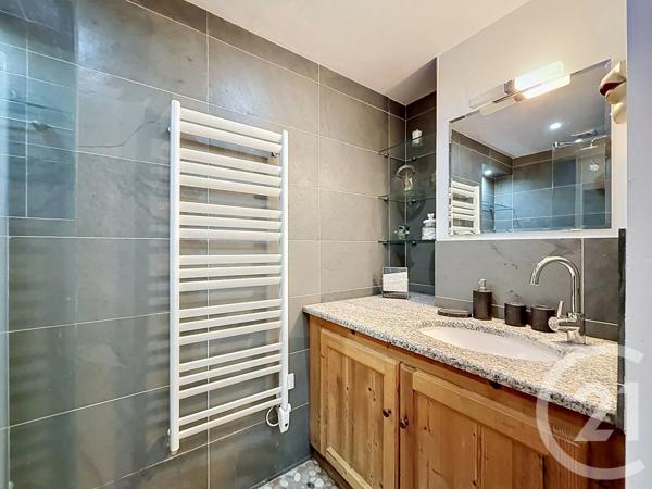 Maison à vendre  9 pièces - 358 m 2   ST GERVAIS LES BAINS  - 74