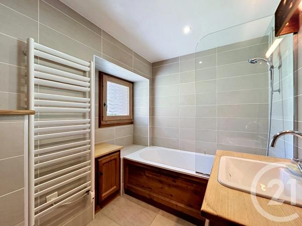 Maison à vendre  9 pièces - 358 m 2   ST GERVAIS LES BAINS  - 74