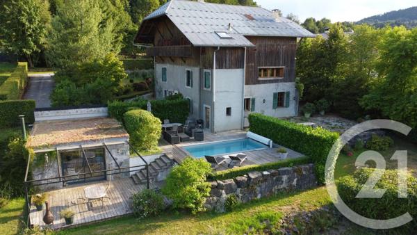 Maison à vendre  9 pièces - 358 m 2   ST GERVAIS LES BAINS  - 74