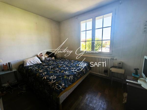 Maison sur sous-sol au calme, Buxerolles secteur Le Planty