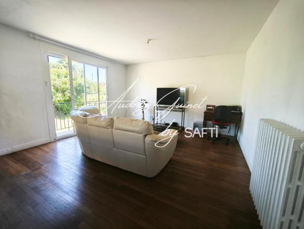 Maison sur sous-sol au calme, Buxerolles secteur Le Planty