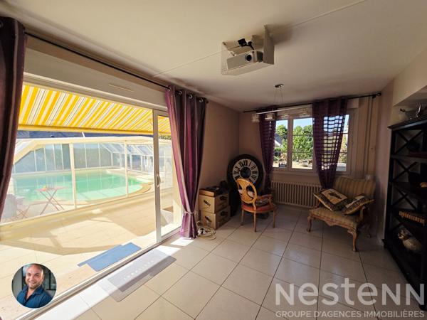 Maison familiale avec piscine, jardin clos et loisirs à 15 min du centre du Mans