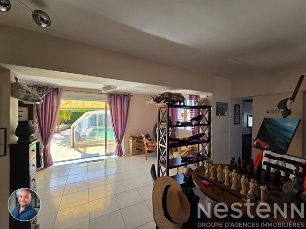 Maison familiale avec piscine, jardin clos et loisirs à 15 min du centre du Mans