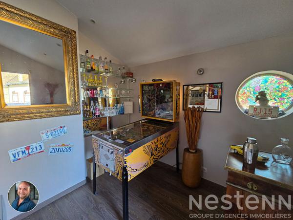 Maison familiale avec piscine, jardin clos et loisirs à 15 min du centre du Mans