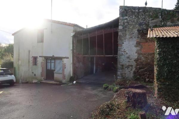 CHEFFOIS, EN CAMPAGNE, DANS UN SECTEUR CALME, MAISON D'HABITATION ANCIENNE A FINIR DE RENOVER.