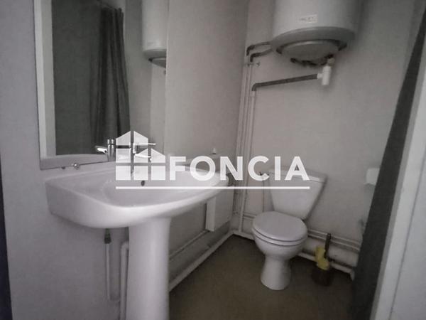 Location Studio meublé 16.02 m² - 1 AVENUE MOZART Poitiers 86000