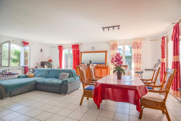 Maison Maison familiale 4 Chambres 136 m²