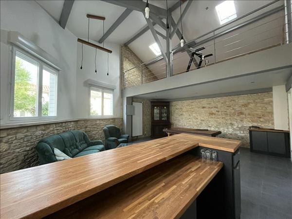 Maison à vendre |  Agris |  8 pièces | 190 m²