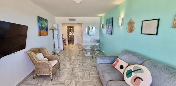 Appartement face à la mer à Antibes/Juan-les-Pins