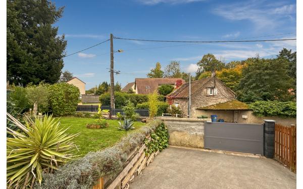 Maison à vendre    5 pièces •  Rambouillet