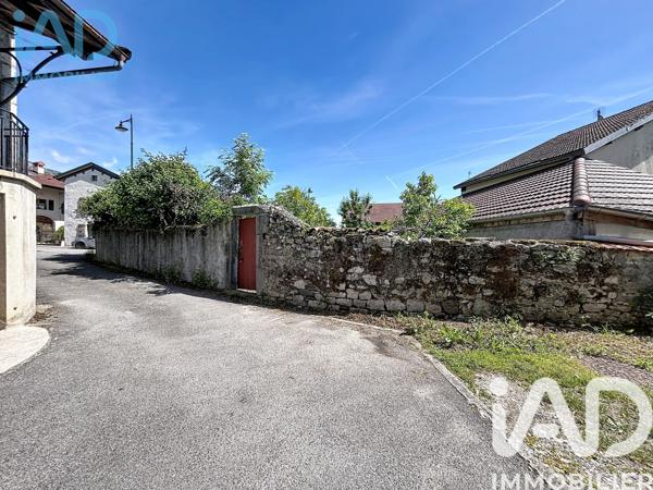 Maison à vendre 10 pièces 240 m² Saint-Jean-de-Gonville