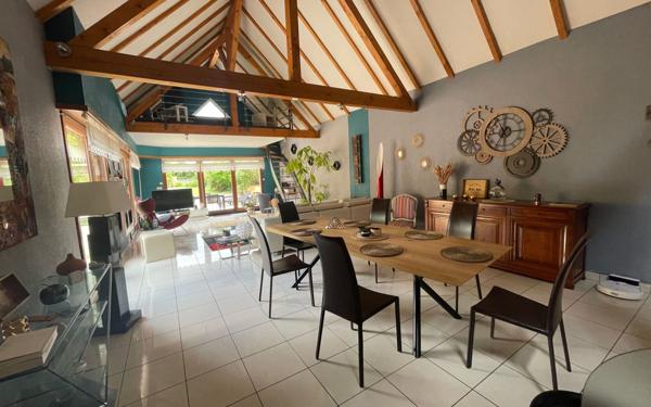 Maison à vendre    5 pièces • 176,66 m2 Vendenheim