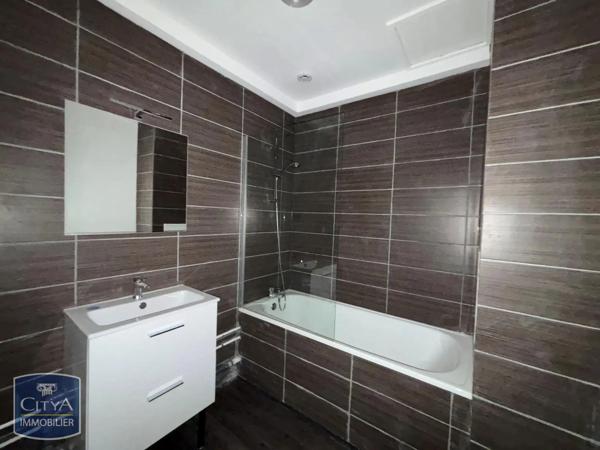 Appartement à louer 2 pièces 30m² Valenciennes (59300)