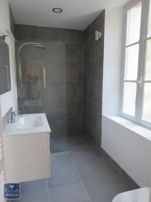 Appartement à louer 2 pièces 57.5m² Carcassonne (11000)