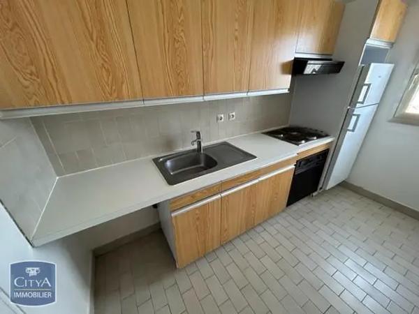 Appartement à louer 2 pièces 42.5m² La Roquette-sur-Siagne (06550)