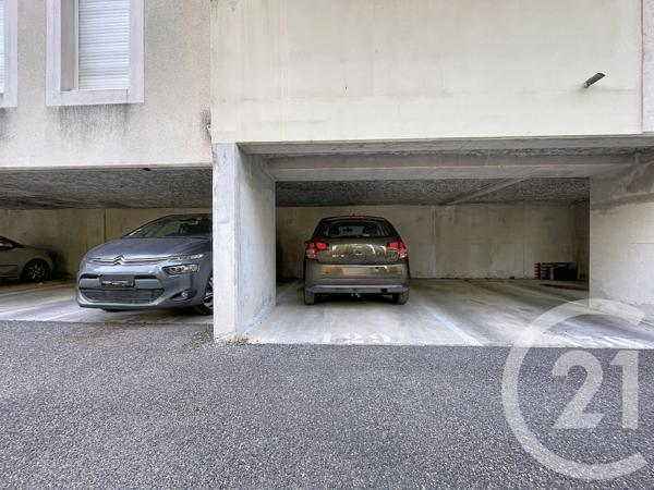 Appartement T5 à vendre  4 pièces - 98,15 m 2   BAGNOLS SUR CEZE  - 30