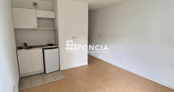 À vendre Studio 21.08 m² - Saint-genis-laval 69230