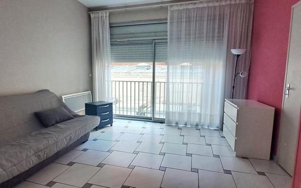 Appartement à louer    1 pièce • 32 m2 Saint-Quentin