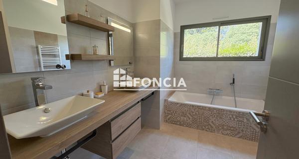 Location Maison 4 pièces 102.61 m² - Morières-lès-avignon 84310