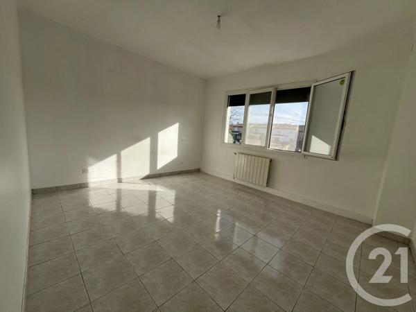 Maison à vendre  4 pièces - 107,93 m 2   PENNAUTIER  - 11