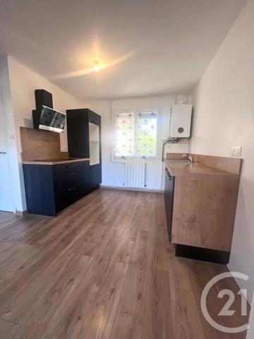 Maison à vendre  4 pièces - 107,93 m 2   PENNAUTIER  - 11
